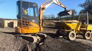 Digger for sale case CX27B