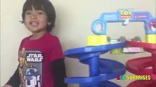 Thomas and Friends Eggs Surprise Toys Thomas Minis Learn Colors and Numbers Toy Trains for Kids