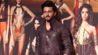 Kundali Bhagya&rsquo;s Dheeraj Dhoopar Looks Handsome At Miss Diva 2017 Red Carpet