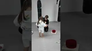 🥋 Wei&szlig;t du, wie stolz Kinder sind, wenn sie den zweiten Streifen auf ihrem G&uuml;rtel verdienen? 💛