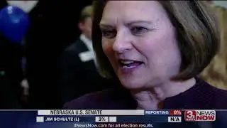 Deb Fischer wins re-election easily