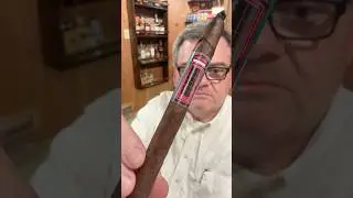 Pink Phone Booth Lancero | House Cigar of LA Cigar Collective | The Other Room Cigars #Shorts