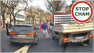Agresja drogowa - kierowca Audi wyskoczył do kierowcy dostawczaka #1412 Wasze Filmy
