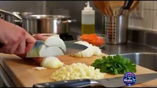 Kitchen Knife 101: How to pickup / use the right one and maintain your kitchen knives.