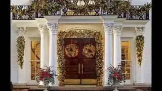 Beautiful Outdoor holiday decorations