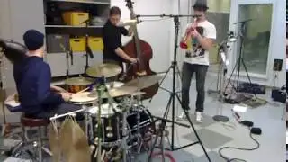 2010 @ Bauer Studios with Sun Trio: Kalevi Louhivuori solo to uptempo f-blues.