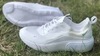 NIKE Air Max DIA