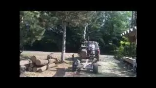 Vahva Jussi 400 - Toyota LC 80 - Universal Timber Trailer In The Hungarian Forest.avi