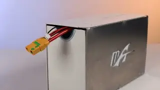 MaxBox XL - By MaxAmps.com