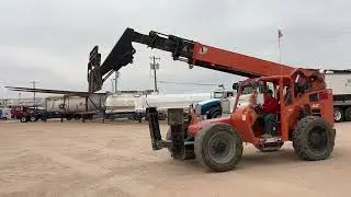 2018 JLG 10054 24105