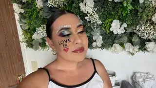 Pride makeup using the James Charles mini palette 🎨 rainbow/glitter/gems