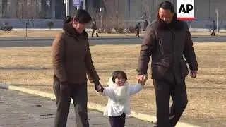 North Koreans mark birth anniversary of Kim Jong Il
