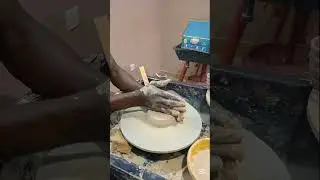 Beginner Pottery guide throwing off a Hump of clay #ofysmithpottery #clay #potterythrowdown #clay