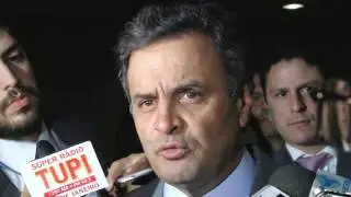 Presidente nacional do PSDB, senador A&eacute;cio Neves, confirma perman&ecirc;ncia de Jos&eacute; Serra no partido