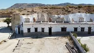 3 bedroom Cave House in Huescar, Granada, Spain for sale Rusticom ref. V2537 63,000 Euros.