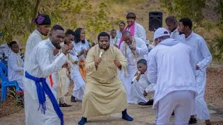 Medley All&eacute;luia Amen+soki toko lingana ya solo All&eacute;luia tokomonankembo Na yaweh fr Emmanuel Musongo