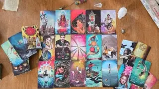 Light seer's tarot (Chris-Anne)