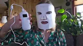 Try On | Red Light Therapy Facial Mask | Acne | Rejuvenation | Really Easy to use | Amazon Review