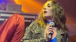 Zella Day - Mushroom Punch | Live at S&atilde;o Paulo, Brazil (04/12/2024)