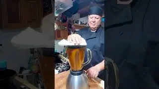 Red Chile Sauce! #redchile #youtubeshorts #cooking #reels #recipe #mycooking #newmexico