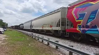 csx mainfest freight heading north