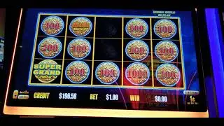 Super Grand Jackpot Chance!  Lightning Link Wide Area Progressive by Aristocrat.  $ 1.00 minimum bet