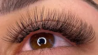 CÍLIOS TUFINHO COM ISOLAMEMTO COLA PROFISSIONAL marca:arisonlashes