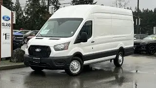 Обзор Ford Transit 350 HR Cargo 2026 года с кондиционером, буксировочными крюками и камерой задне...