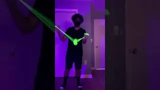 Blacklight Yo-Yo Tricks #trending #yoyotricks #trickcircle #yoyo #yoyoing #rachie #blacklight