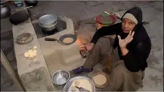 Gaon ka Desi khaana Saardiyon mein 😋