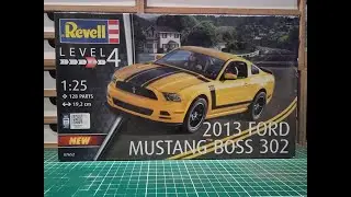 revell 1 25 scale 2013 ford mustang boss 302