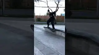sw back tail  - rip spot &ntilde;u&ntilde;oa #skateboarding #skate #santiagocentro