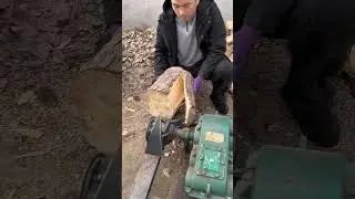 The Process Of Wood Splitting - Good tools and machinery make work easy