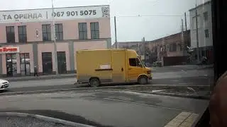 Поїдка вагоном Ве 4/6 Tram2000 по одній з вулиць міста