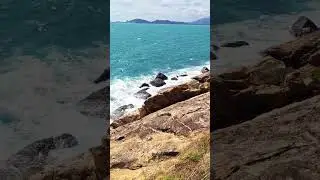 Цвет моря и волн. The color of the sea and waves. #shorts #thailand #таиланд #ocean #blue #deep