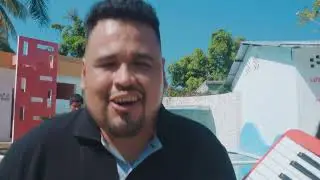 Lupillo Ruiz Y Su Pasito de Cumbia - Mu&ntilde;eco Bailar&iacute;n (Videoclip Oficial)
