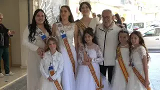 Festes de la Sta  Creu  OFRENA DE FLORS
