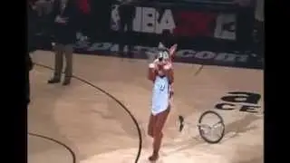 BILLIE JEAN Performance NBA SPURS Game  - Elyssa Ramirez