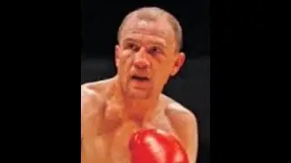 Future top South African Bantamweight Anton Gilmore in an early fight of his pro career.