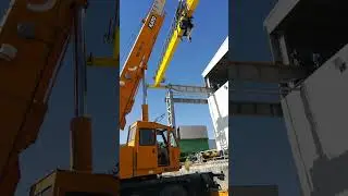 placing overhead crane weighing 18ton with 50 ton kato crane