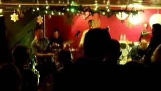 Mexican Gunfight w/ Peter Bach - Left of Center (Nine Days Wonder)