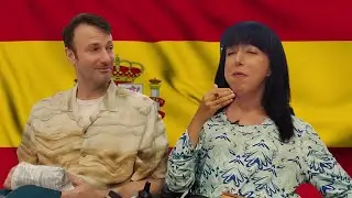 Snackcrate Unboxing - Trying Snacks from Spain - It was TORTURE!