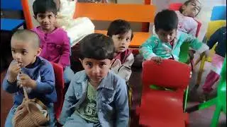 Puppet show...The Monkey And The Two Cats