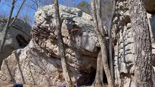 Keel Hauled (V3) - Tennessee Bouldering: Stone Fort (Little Rock City)
