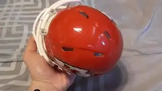 #kansascitycheifs   Unboxing Kansas City Chiefs mini Riddell helmet