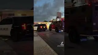 #PoliceBlocked #NoEntry #StoreDenied #UnexpectedEvent #PoliceStop #ShoppingFail #CrazyMoment