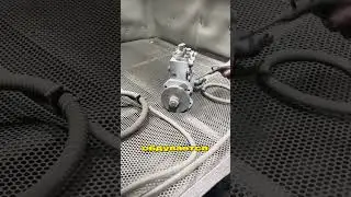 CLEANING PARTS IN A SANDBLASTING CHAMBER. FOR REPAIR: 89235137924 #sandblasting #partscleaning