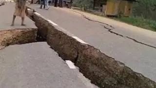 Huge Magnitude 6.8 earthquake shakes central Burma Myanmar 8/24/16