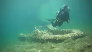 Flooded Quarry Dive(search for the sunken airplane)