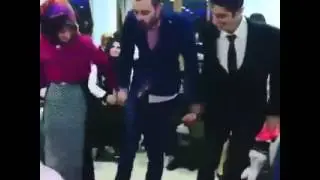 Halay delisi yok böyle bir oynama